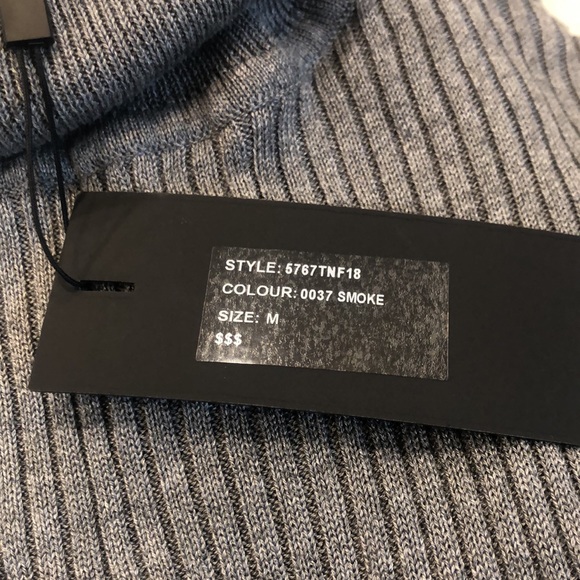 NWT Line ribbed Turtleneck sweater - Picture 8 of 9